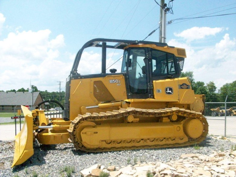 Бульдозер джон дир 850