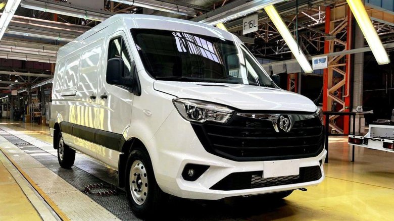 Цельнометаллические фургоны