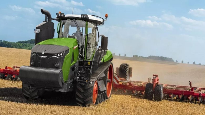 Трактор фендт гусеничный