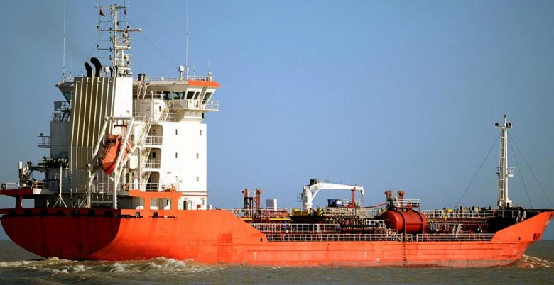 Танкер ахиллес владивосток