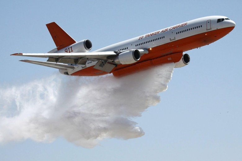 Dc 10 tanker