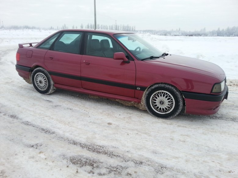 Ауди 80 б3 красная