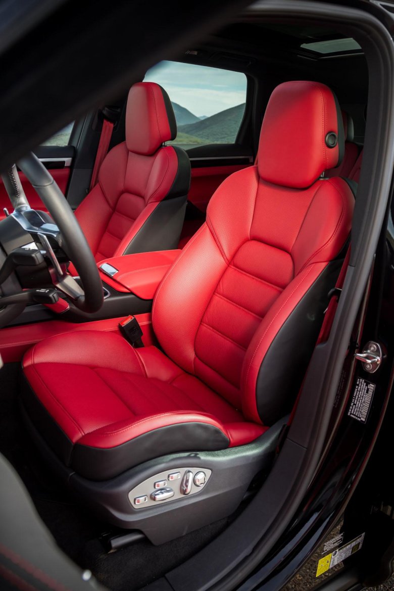 Cayenne 958 салон красный