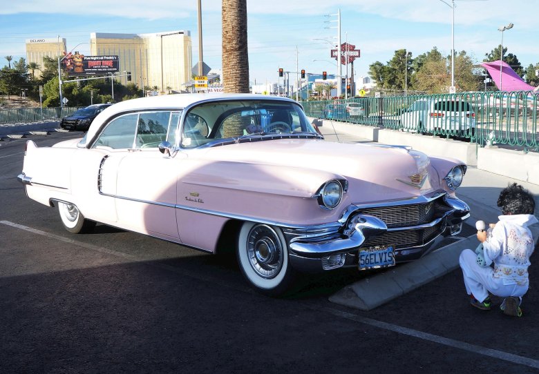 Cadillac fleetwood 1955