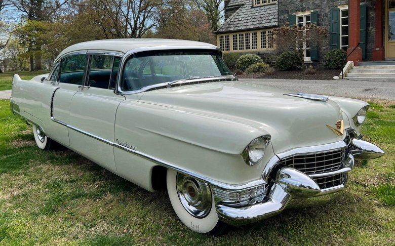 Cadillac fleetwood 1956