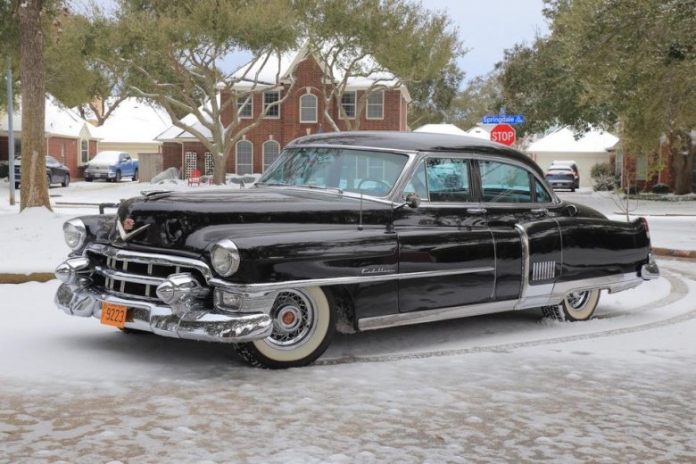 Cadillac fleetwood 1953