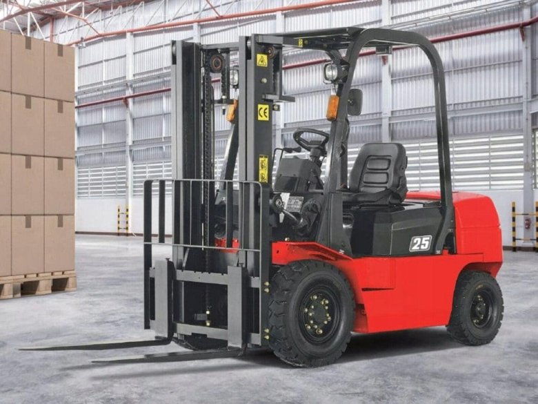 Дизельный вилочный погрузчик