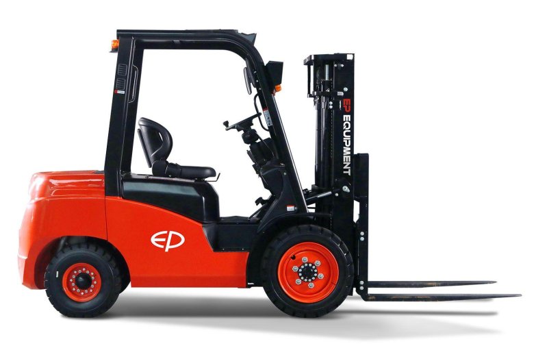 Электрический вилочный погрузчик