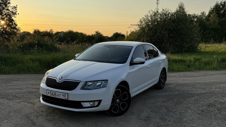 Шкода октавия 2015 белая