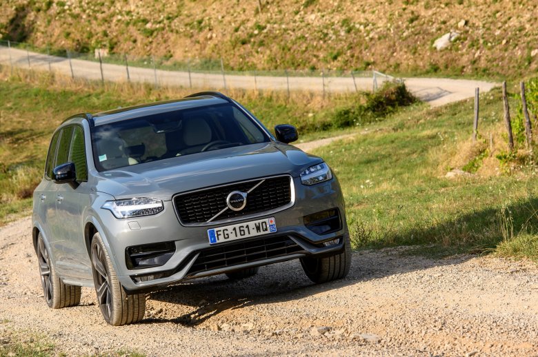 Volvo xc90 r-design