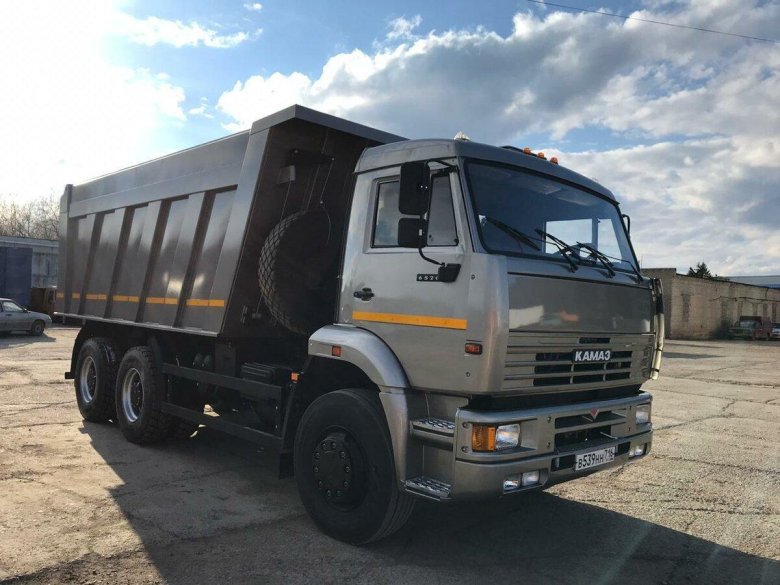 Камаз 6520 серый