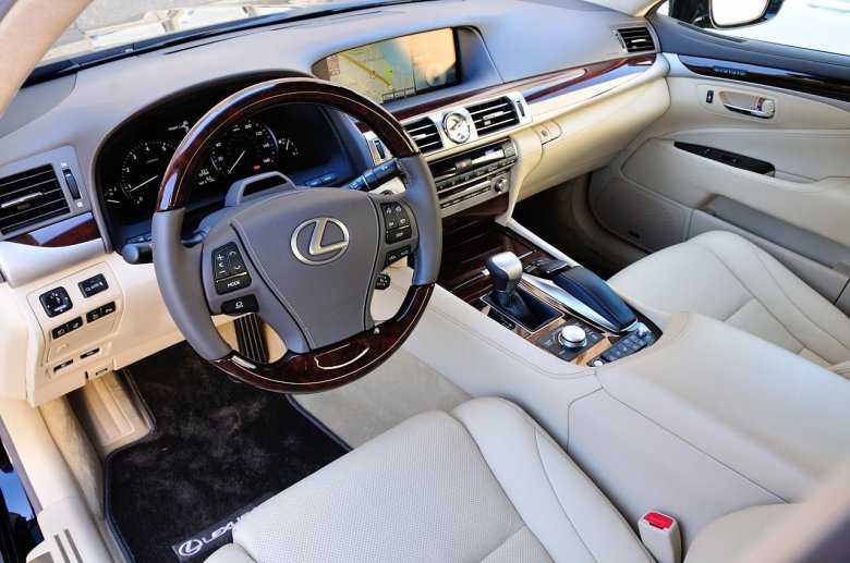 Лексус лс 460 2013