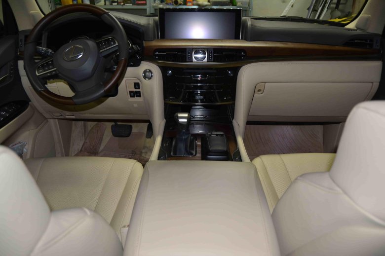 Лексус лх 450 д