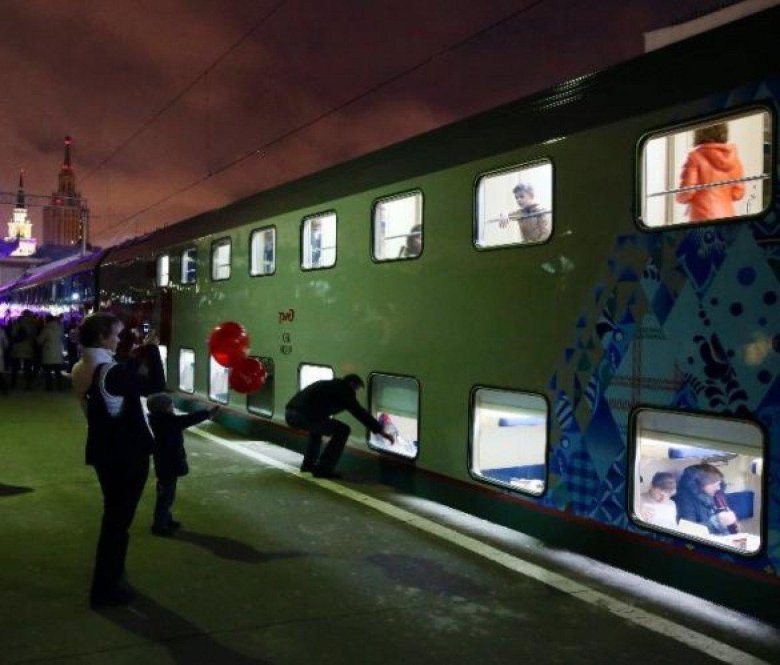 Поезд «двухэтажный состав» 006а москва — санкт-петербург