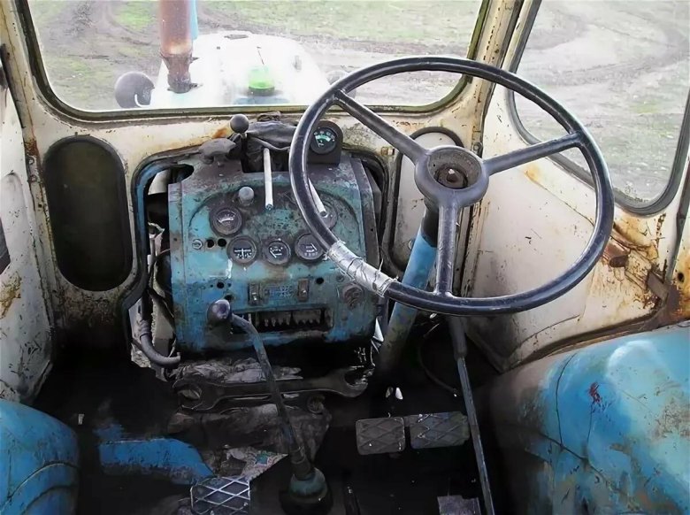 Салон трактора юмз 6