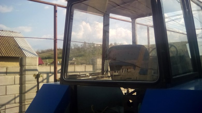 Форточка мтз 82 большая кабина