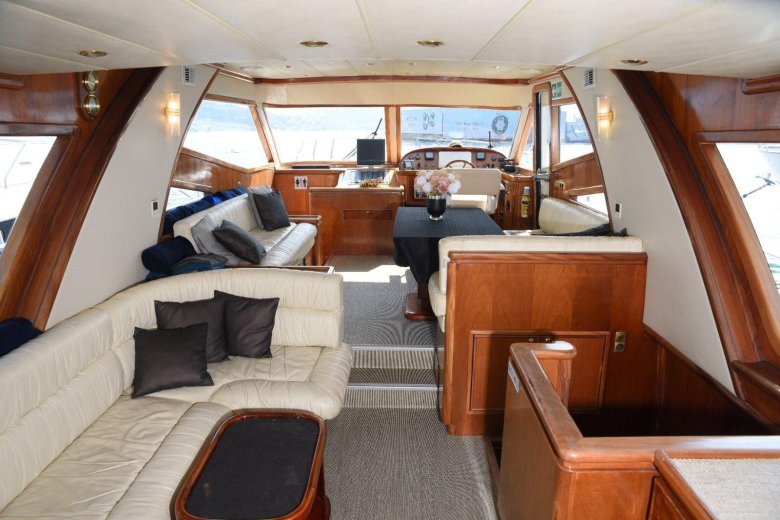 Роскошная яхта