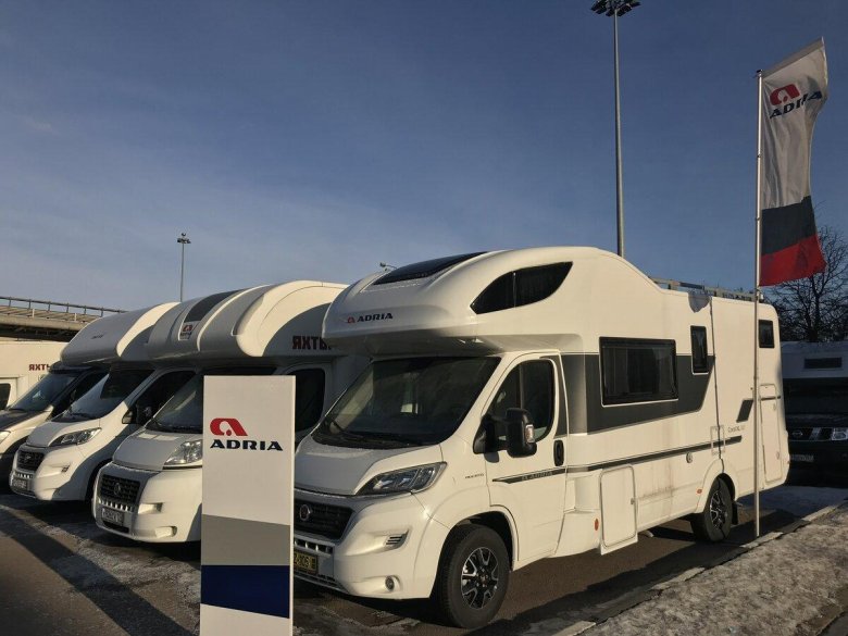 Автодом adria coral xl