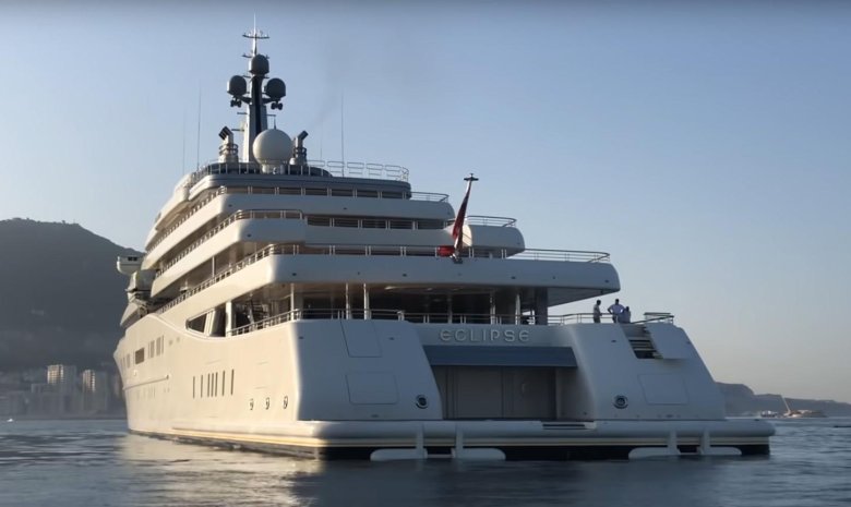 Яхта романа абрамовича