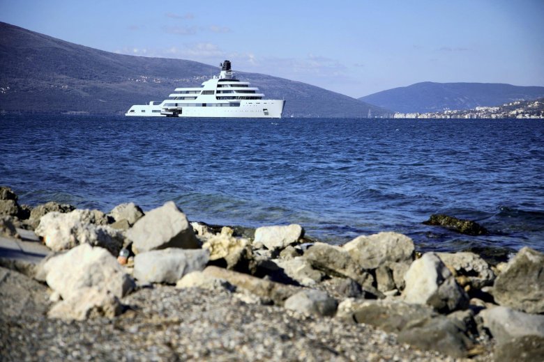 Solaris yacht abramovich