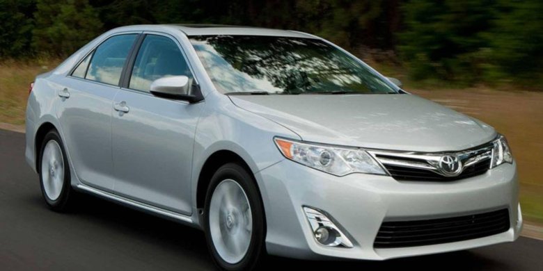 Toyota camry 2012