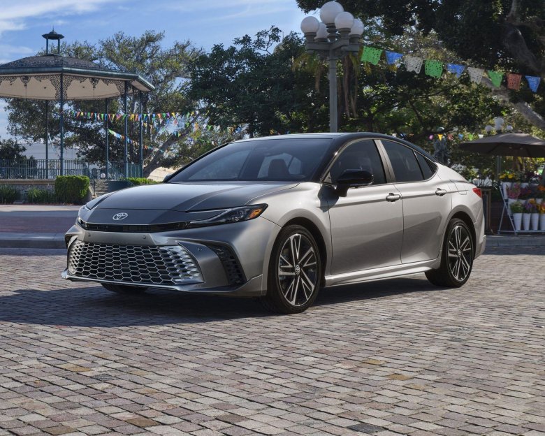 Toyota camry 2025