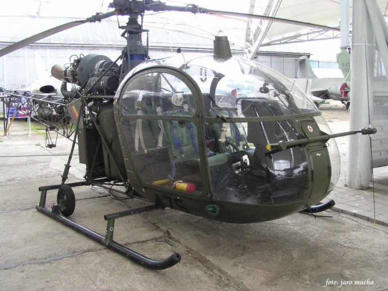 Alouette 2 вертолет