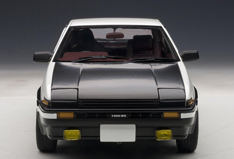 Toyota sprinter trueno ae 86 initial d