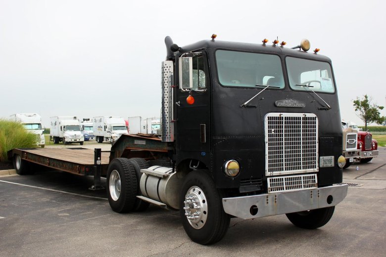1972 white freightliner coe