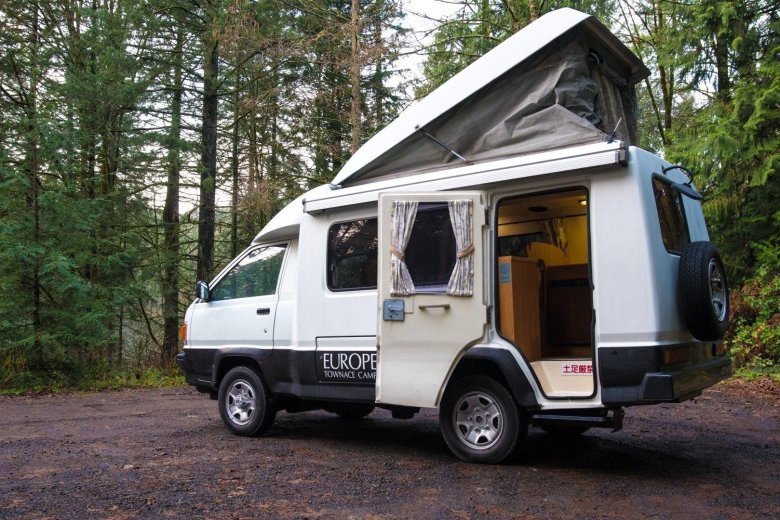Toyota town ace кемпер