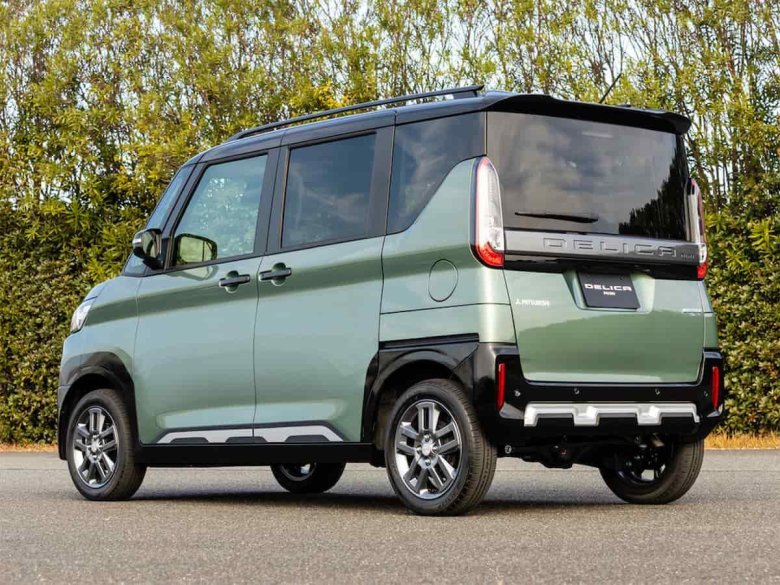 Мицубиси делика 2023