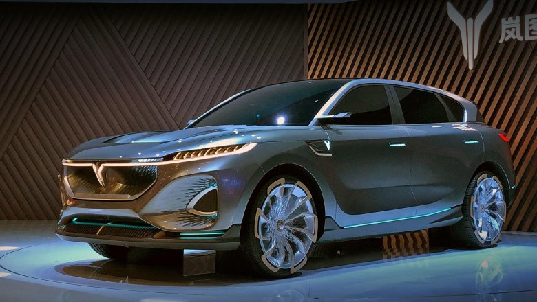 Китайский электромобиль voyah