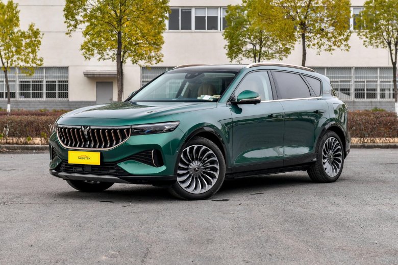 Войя китайский автомобиль