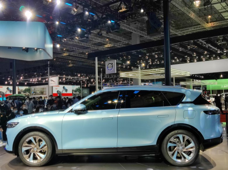 Китайский кроссовер вояж