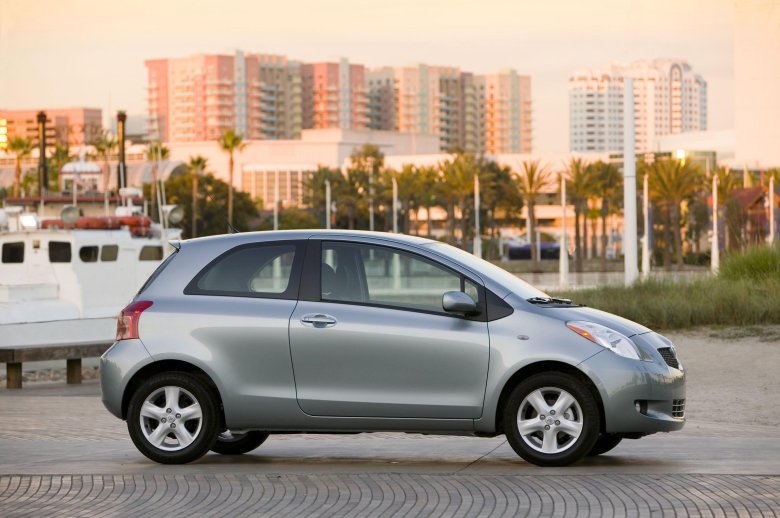 Toyota yaris 2005