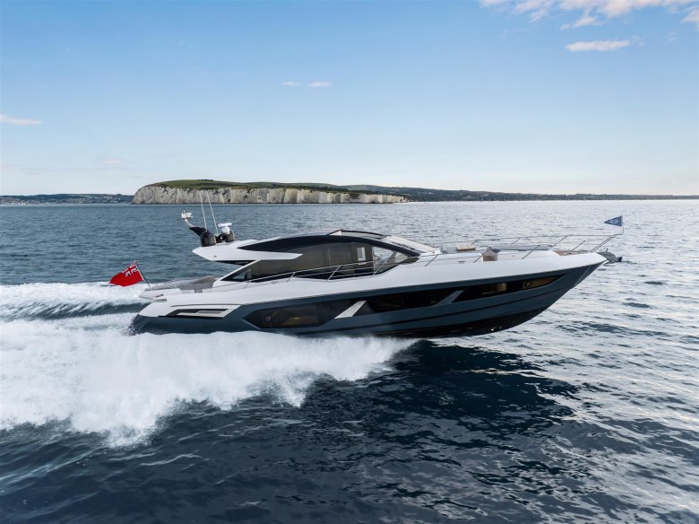Sunseeker 65 sport yacht