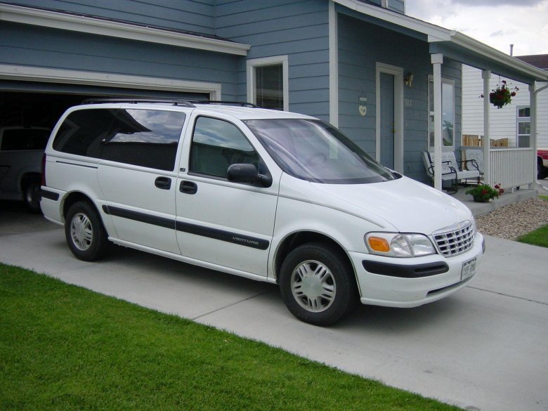 Chrysler town country 2000