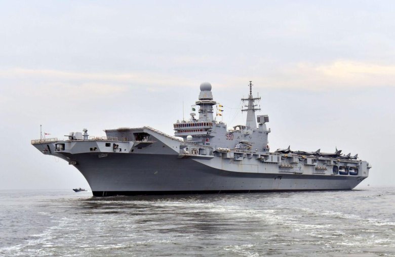 Кавур авианосец вмс италии