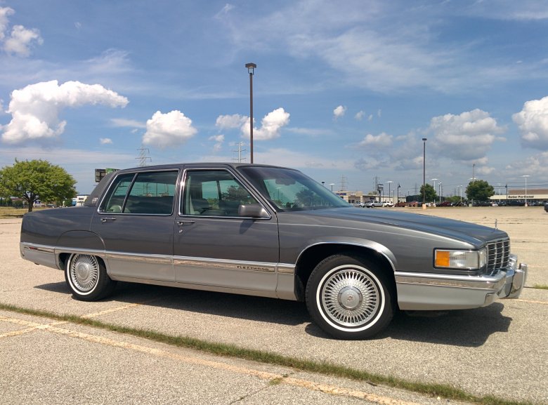 Cadillac fleetwood 1992