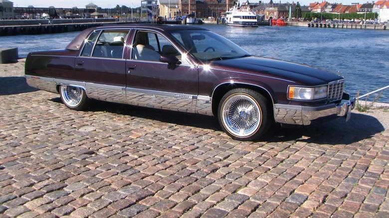 Cadillac fleetwood 1993