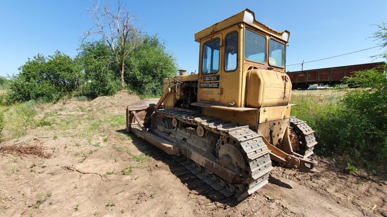 Т 130 бульдозер