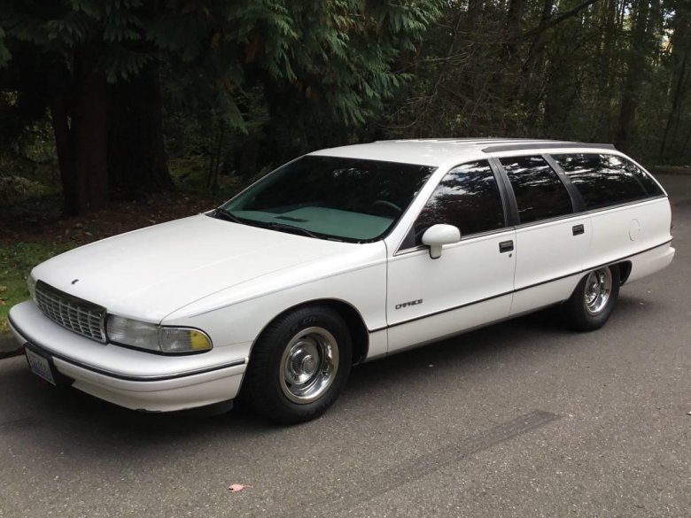Oldsmobile custom cruiser 1992