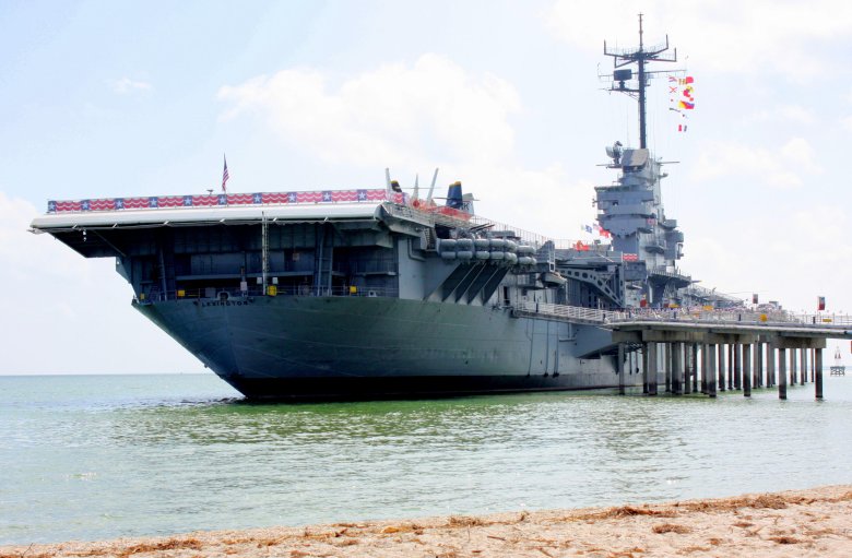 Авианосец гарри трумэн