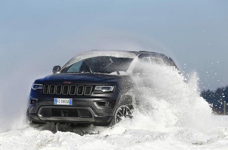 Jeep cherokee trailhawk 2016