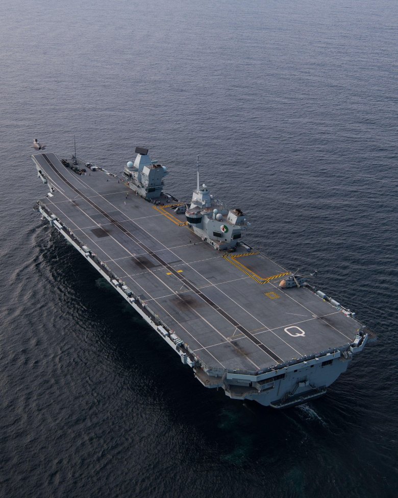 Queen elizabeth авианосец