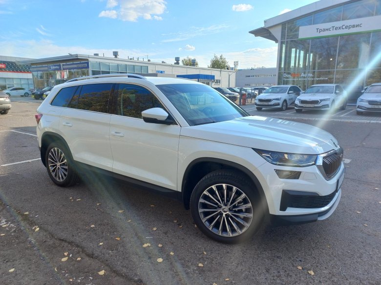 Skoda kodiaq 2016 — 2022 i белый