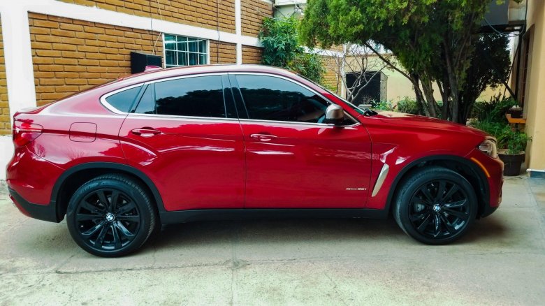 Бмв х6 красная