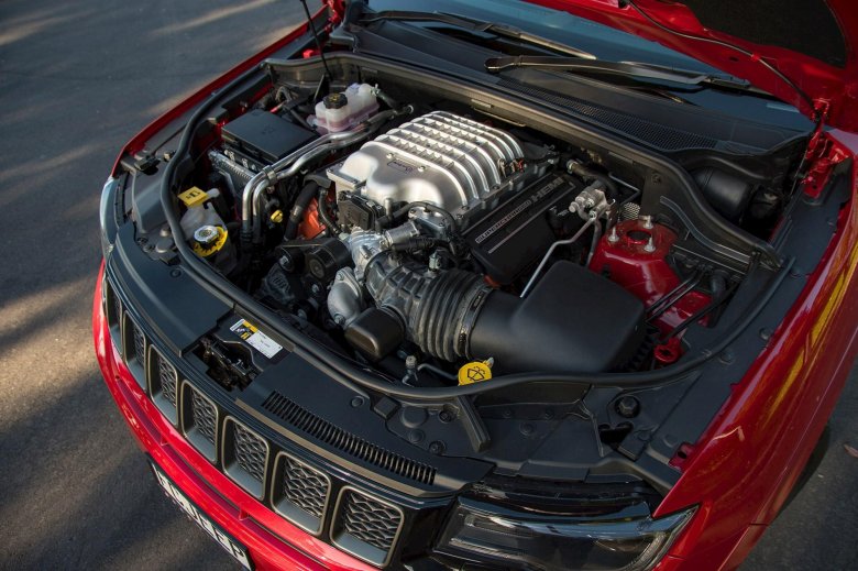 Джип гранд чероки срт