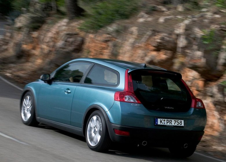 Вольво хэтчбек s 30