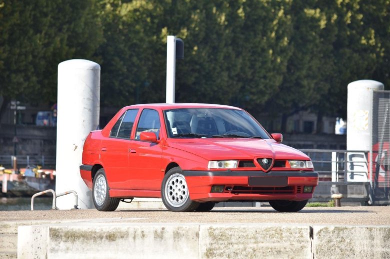 Alfa romeo 155 q4